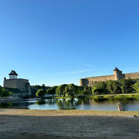 Little London One Boutique Netflix Tv Old Town