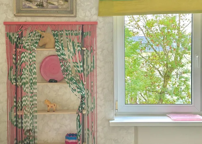 Little London One Boutique Netflix Tv Old Town Lägenhet Narva